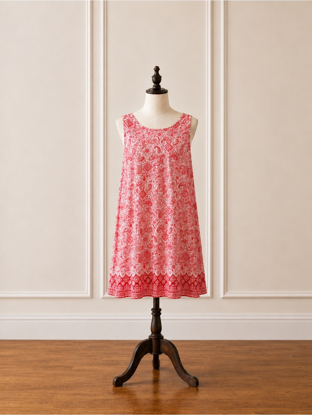 chic Pink Paisley Sleeveless Midi Dress